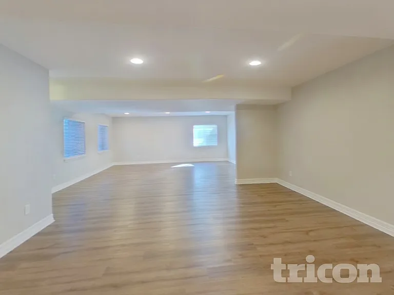 7415 Pimlico Dr — Photo 19