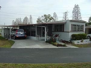1st image of 292 Sterling Dr W
