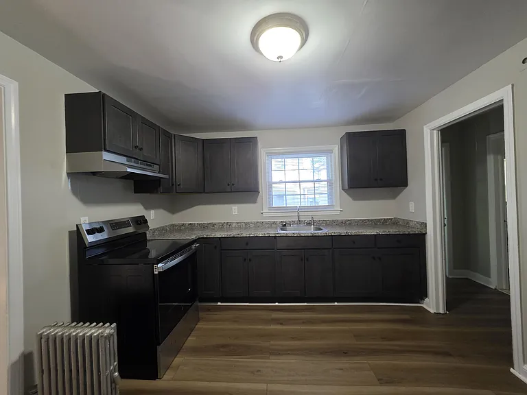 75 Stimson Rd #SF — Photo 2