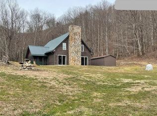 2470 Penley Rd, Lenoir, NC 28645