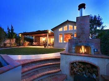4th image of 2836 Gobat Ave