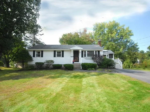 15 Noble Dr, Chelmsford, MA 01824