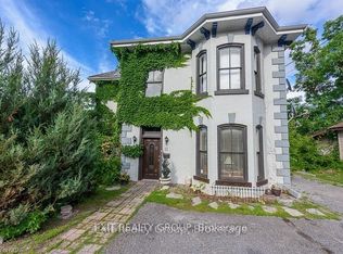 11 Isabel St, Belleville, ON K8P3N4