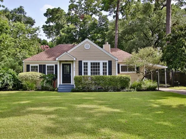 319 W 34th St, Houston, TX 77018