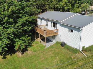 1295 W Fries Rd, Richland Center, WI 53581