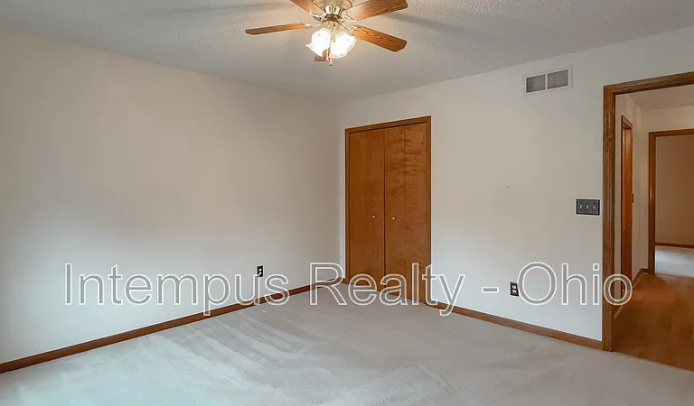 370 Glenside Ln — Photo 18