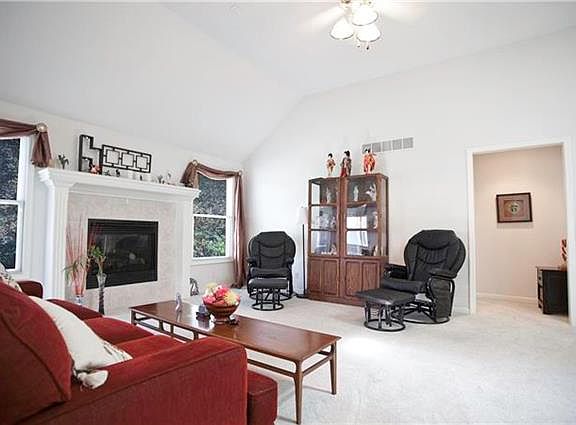 5th image of 6823 W 156th Tr Ter