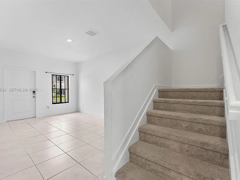 4825 Dillion St — Photo 12