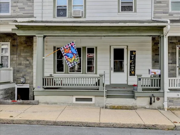 43 E Walnut St, Ephrata, PA 17522