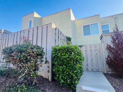 24158 Dover Ln, Hayward, CA, 94541