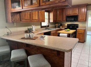 73 Ruth Rd, Freeport, FL 32439