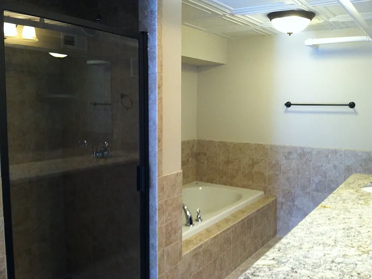 922 Main St — Photo 28