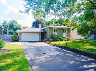 5333 80th Ave N, Brooklyn Park, MN 55443