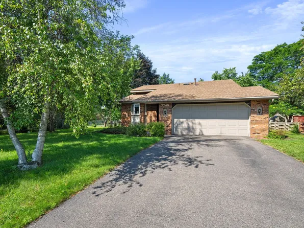 7749 Bryant Ave N, Brooklyn Park, MN 55444