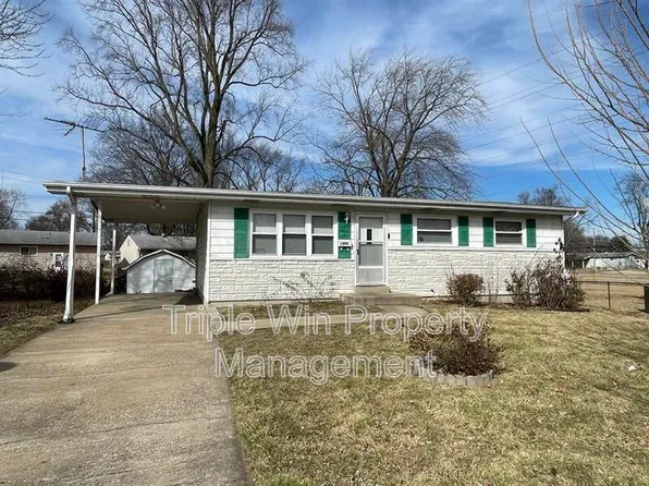 1895 Curtis Ct, Florissant, MO 63031