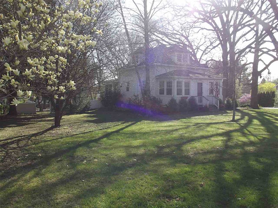 1st image of 1701 12th Ave