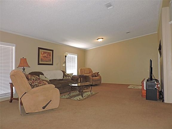 3rd image of 3866 County Road 4040