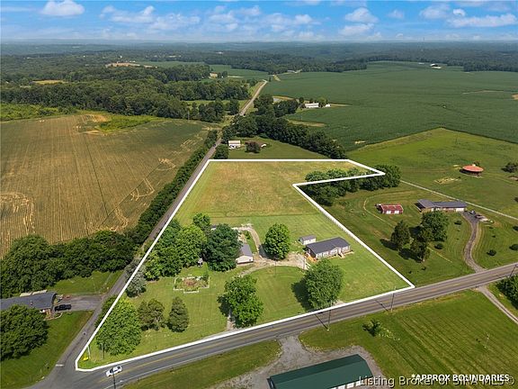 4th image of 7985 State Rd 66 S