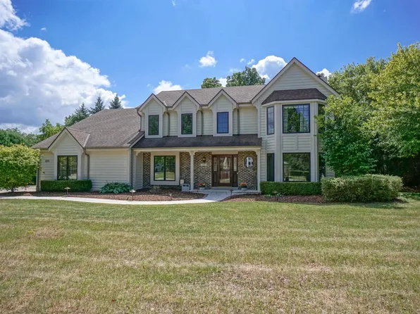 1311 Shelly LANE, Hartland, WI 53029