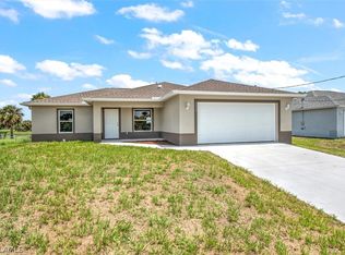 8032 Grove Ct, Labelle, FL 33935