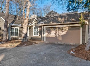 4694 Stansbury Ln, Indianapolis, IN 46254