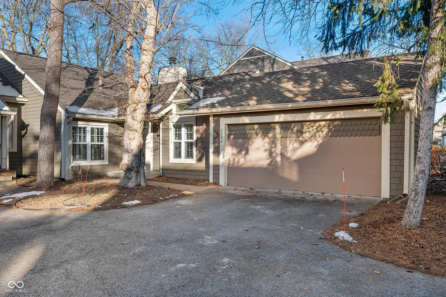 4694 Stansbury Ln photo 1