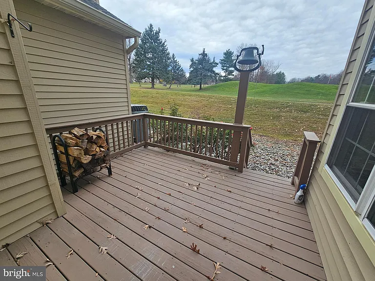 223 Pinecrest Ln — Photo 25