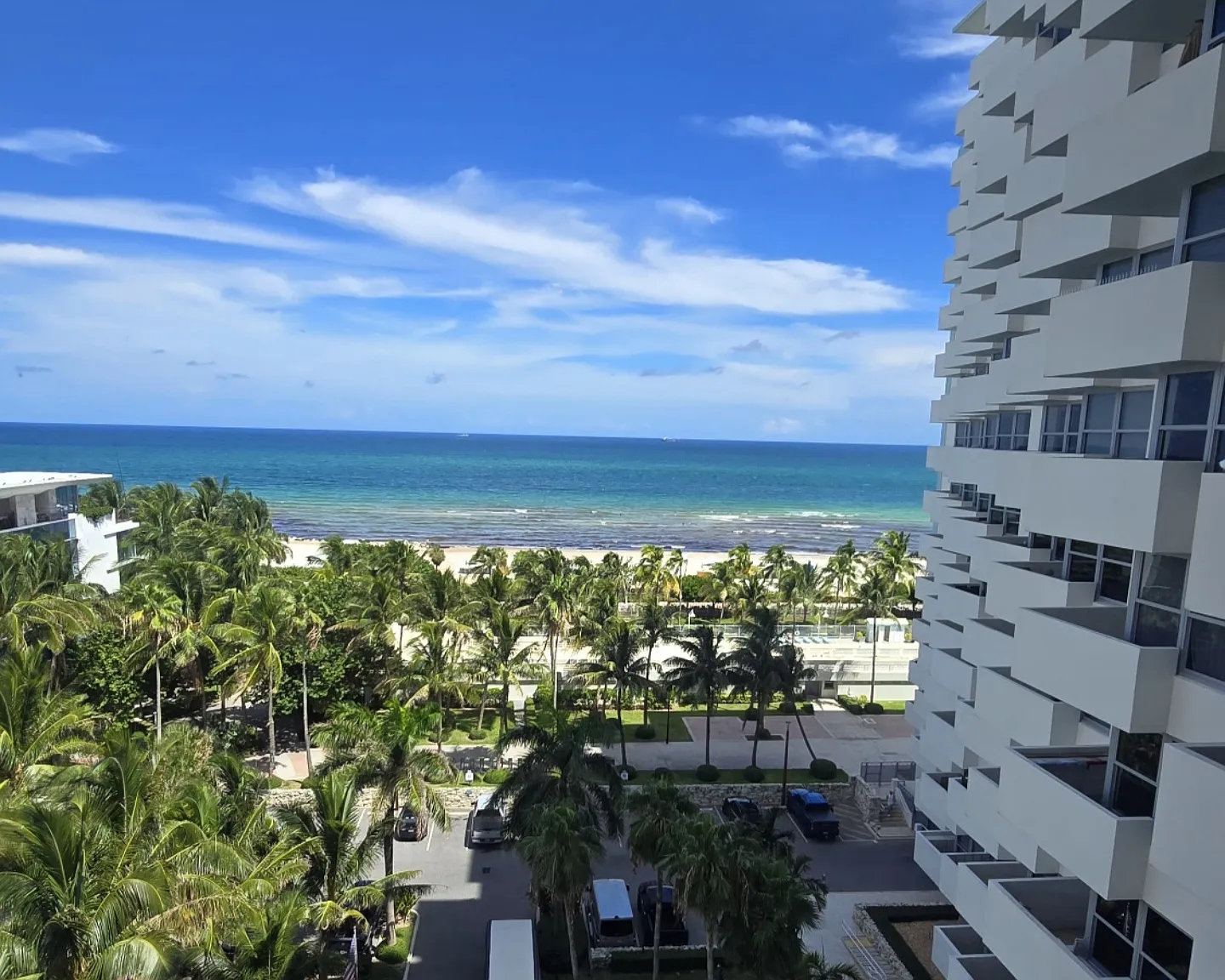 1 bed, 726 sqft, $3,500 — Photo 2