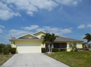 2017 NW 4th Ter, Cape Coral, FL 33993