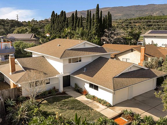 4th image of 1075 Colleen Way