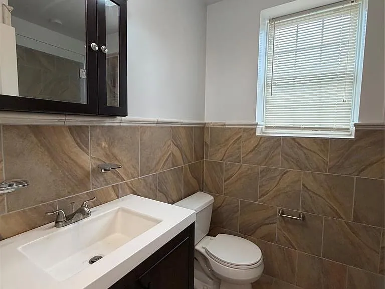 78 Fremont St #78 — Photo 22