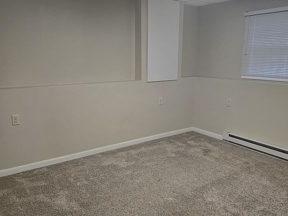 4th image of 26 Zanella Dr