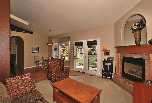 2nd image of 10664 N Sagecrest Pl