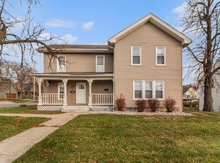 617 N Michigan Ave, Howell, MI 48843