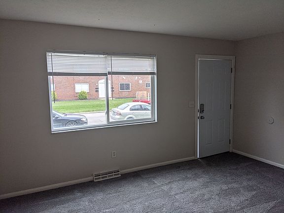 5th image of 429 Barnett Rd #A