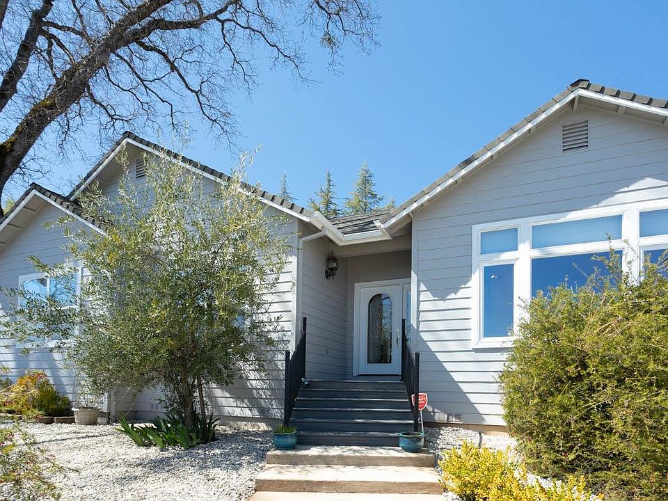 1st image of 18855 Lodestone Ct