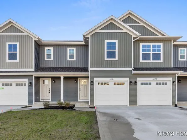 6118 Burgess Dr #11, Spring Lake, MI 49456