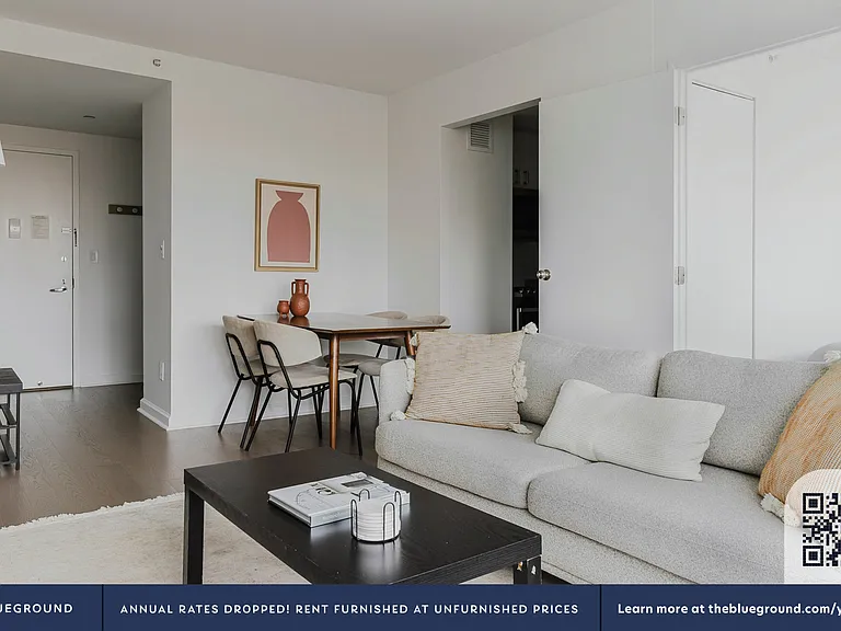 500 W 56th St #1905 — Photo 3