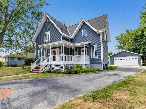 405 Superior Ave, Oconto, WI 54153