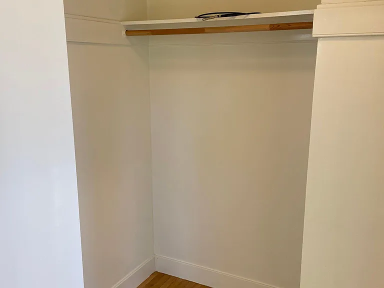 1525 Spruce St #22 — Photo 15