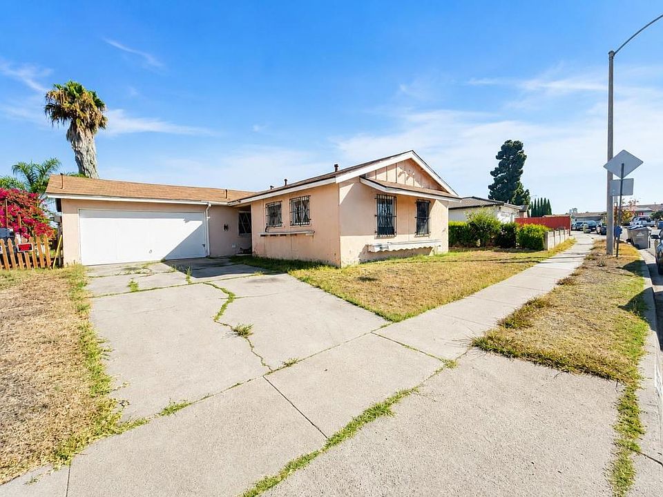 1st image of 182 Coolwater Dr