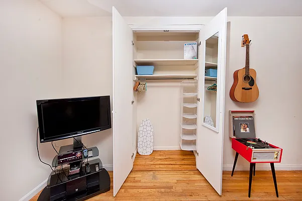 Rented by NOVO | media 30