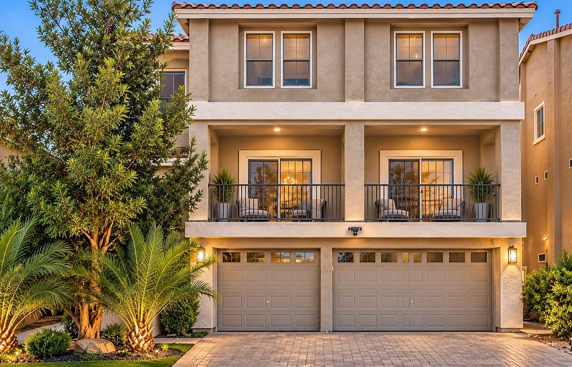 5 bed, 4.5 bath, 4147 sqft, $3,550 — Photo 1