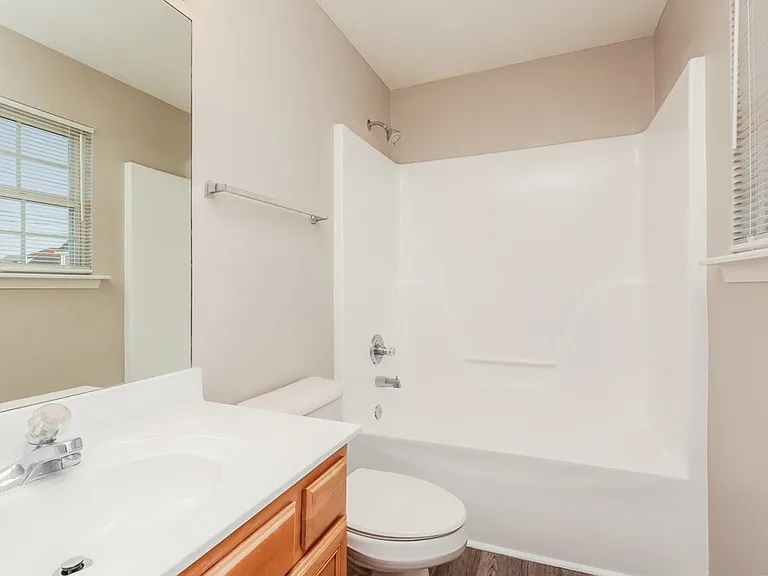 1313 E Nir Shreibman Blvd — Photo 9