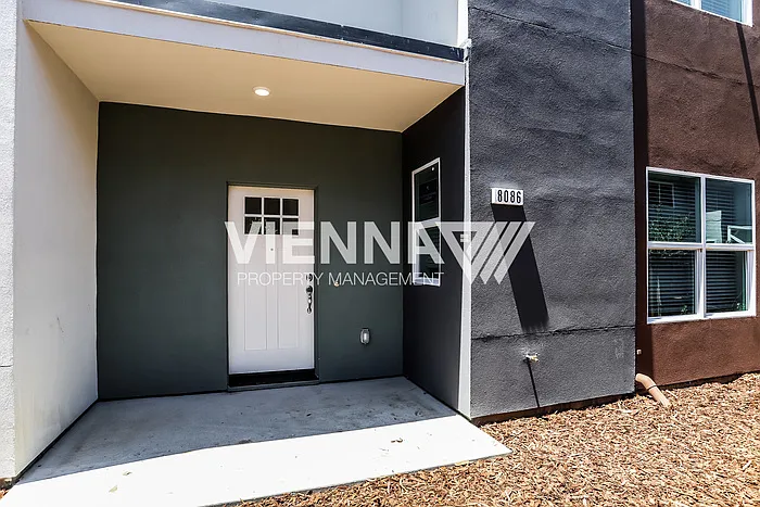8086 Quiet Knolls Dr — Photo 35