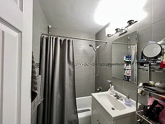 Rented by Nest Seekers International