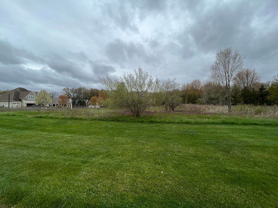 2nd image of 10580 Pierport Dr