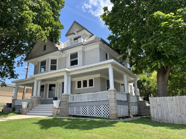 326 Gooding St, La Salle, IL 61301