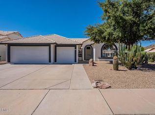 1646 N Avoca, Mesa, AZ 85207