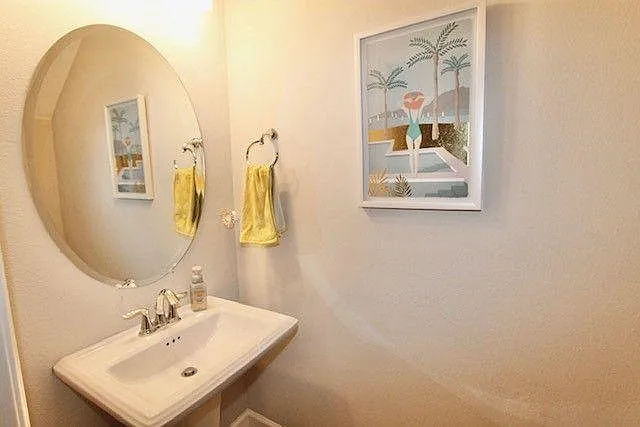 534 Lake Wildmere Cv — Photo 17